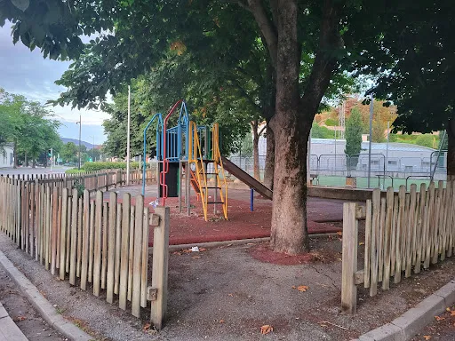 Aire de jeux square lavieu à Saint-Chamond