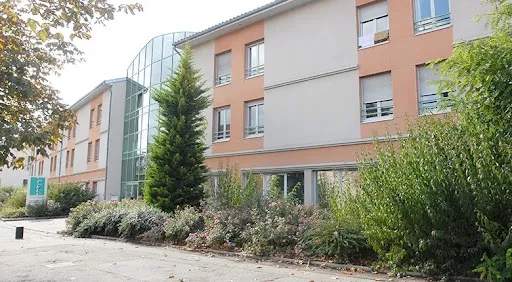 Colisée - EHPAD LES JARDINS DU BESSAT à Saint-Chamond