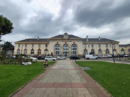 Gare de saint Chamond à Saint-Chamond