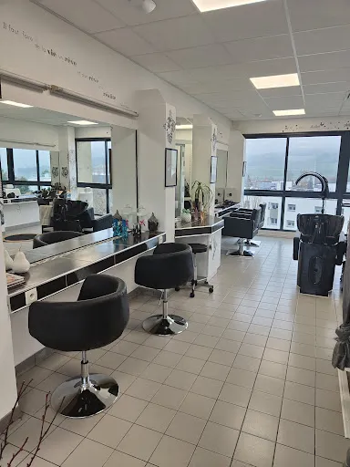 KDG le salon by Kelly à Saint-Chamond