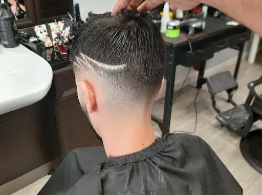 MA'HAIR BARBER SHOP à Saint-Chamond