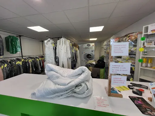 PRESSING 2000 à Saint-Chamond