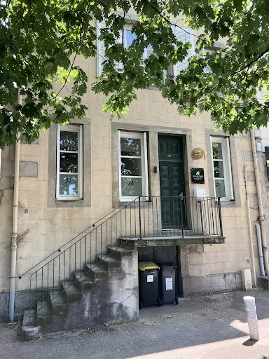 Viajuris Notaires - Maxime MIFSUD et Nathalie VAN ROBAIS - Notaires associés à Saint-Chamond